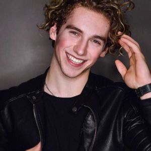 Meet your Posher, Thomas